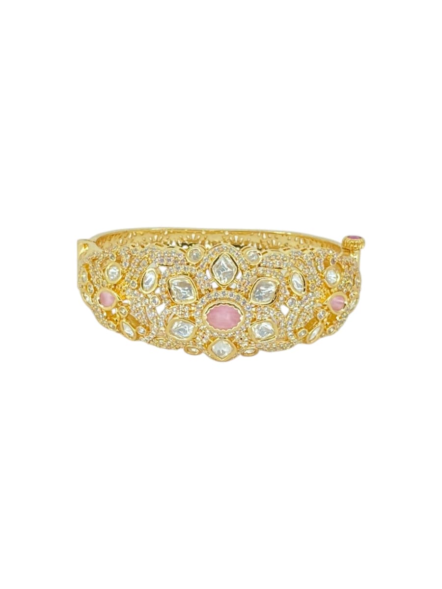 Stylish Kundan Bracelet - detail