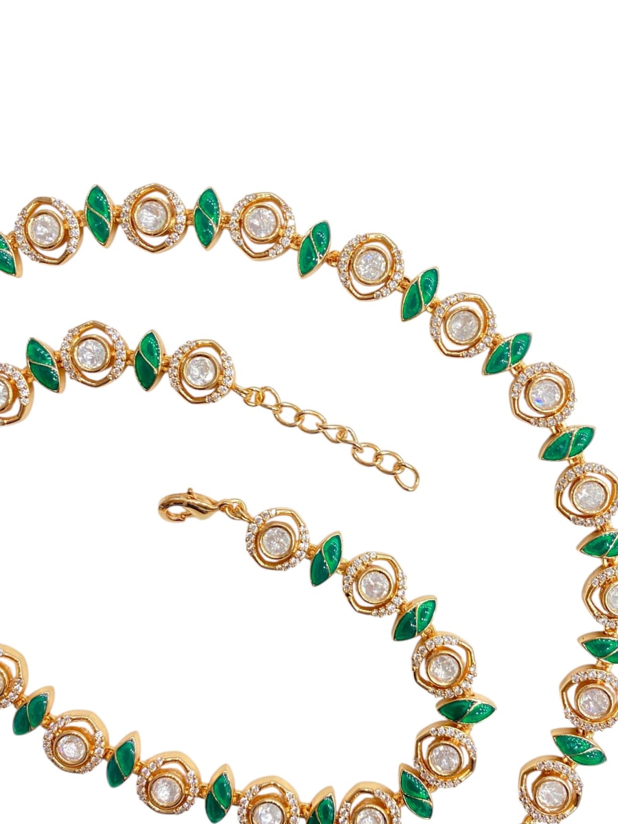 Green Statement Kundan Payal - detail