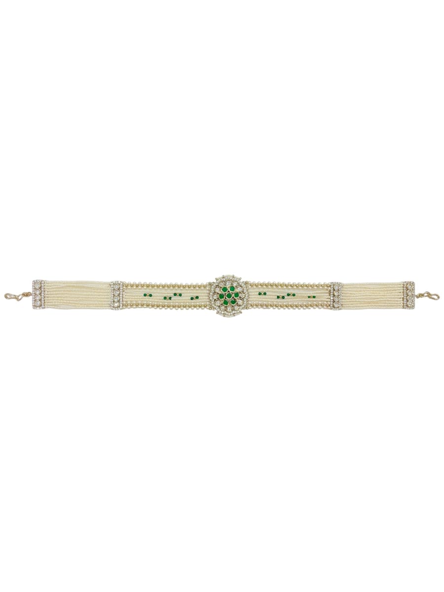 Multi Pearl Strand With Green Kundan Centerpiece Sheeshpatti - detail