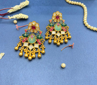 Kundan jhumkis with a small Kundan top over a plain domed gold bell, view 2 of 4