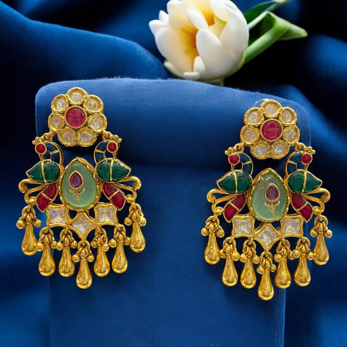 Teej Kundan Jhumkis - detail