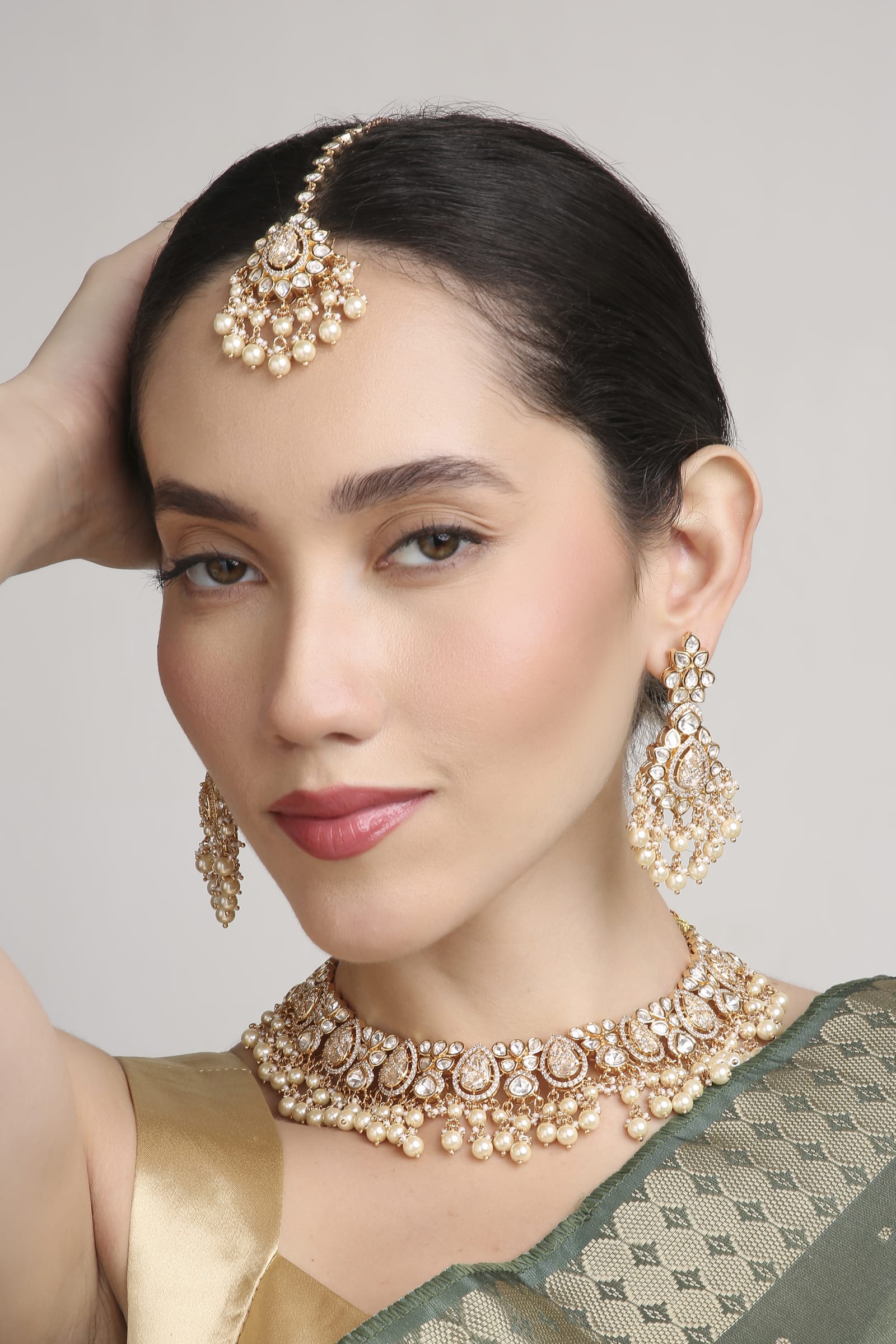 Shimmering Kundan Haar Set
