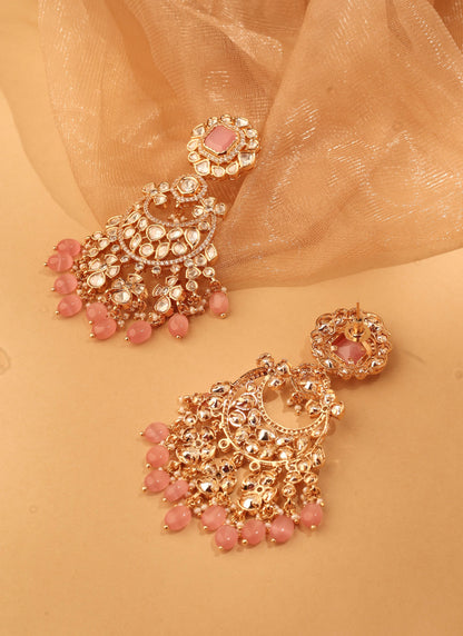 Single-strand bridal Kundan haar with uncut-look stones and matching earrings, view 5 of 5