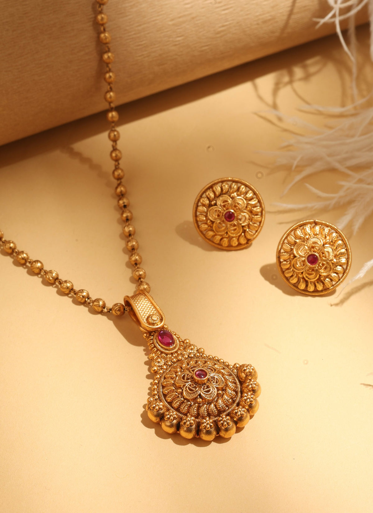 Navratri Pearl Necklace Set