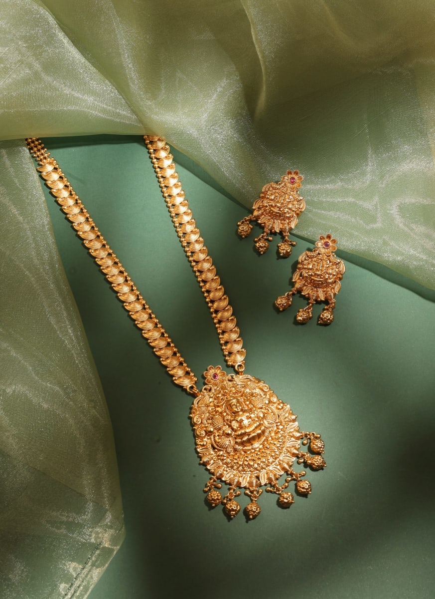 Festive Silver Polki Long Set