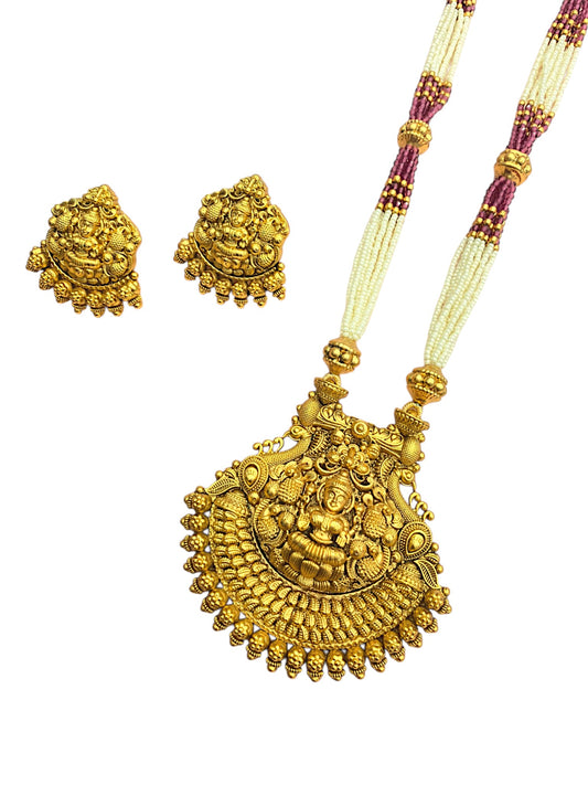 Refined Pendant Set