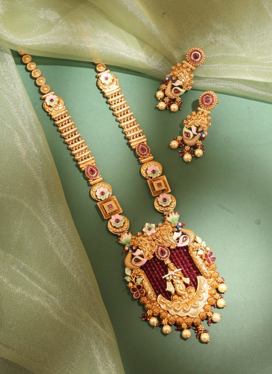 Puja Temple Gold Long Haar