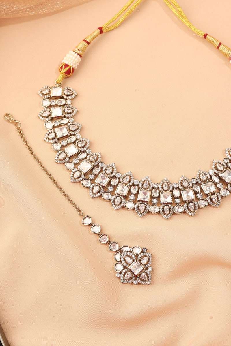 Mehendi Kundan Necklace Set - detail