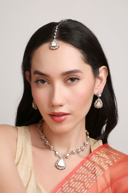 Puja Kundan Bridal Set
