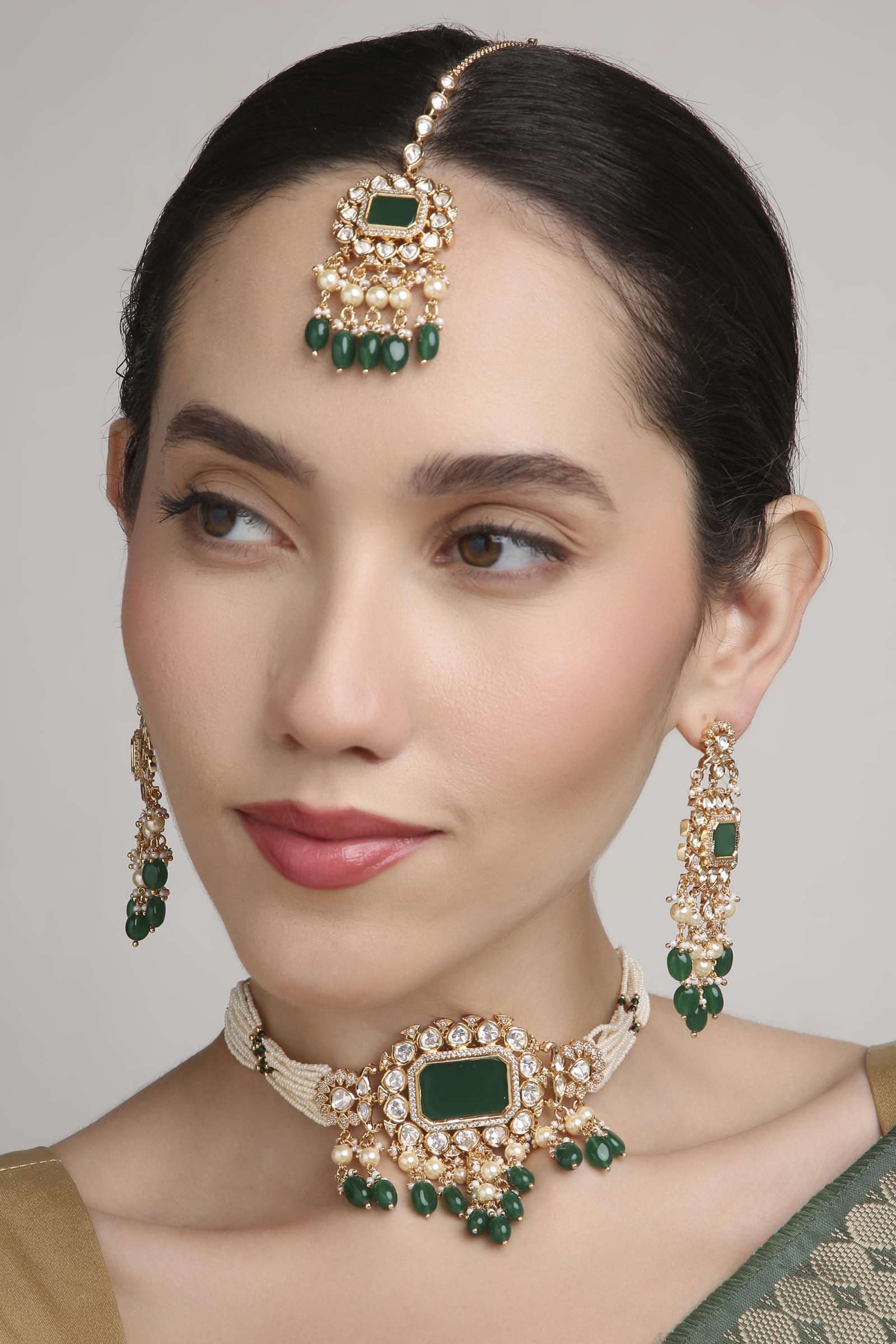 Dulhan Kundan Layered Set