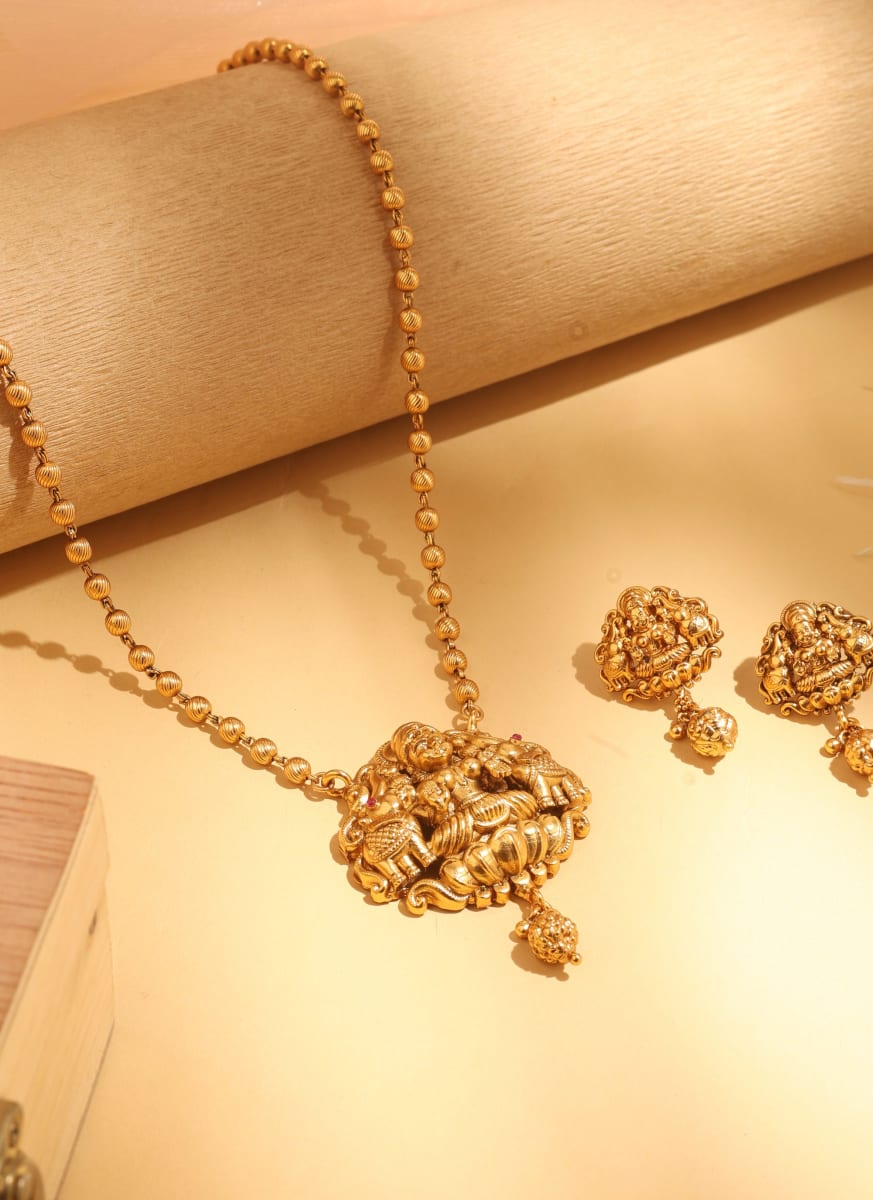 Festive Meenakari Choker Set