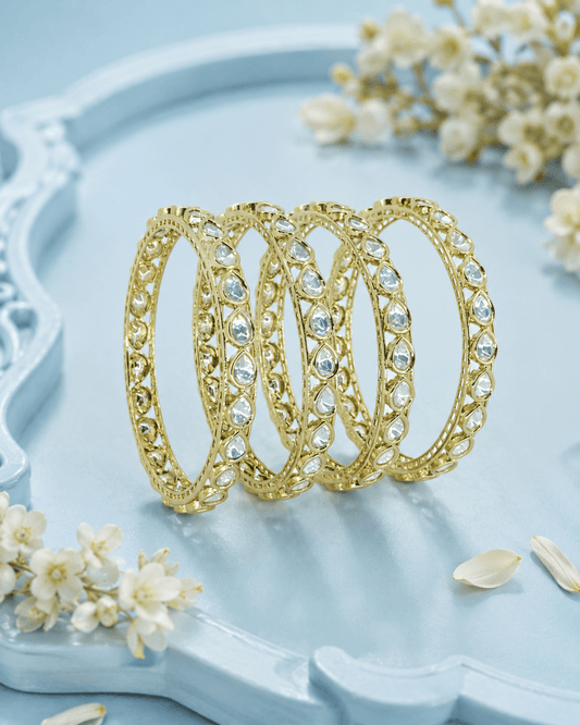 Karva Chauth Kundan Bangles | Mehendi Finish