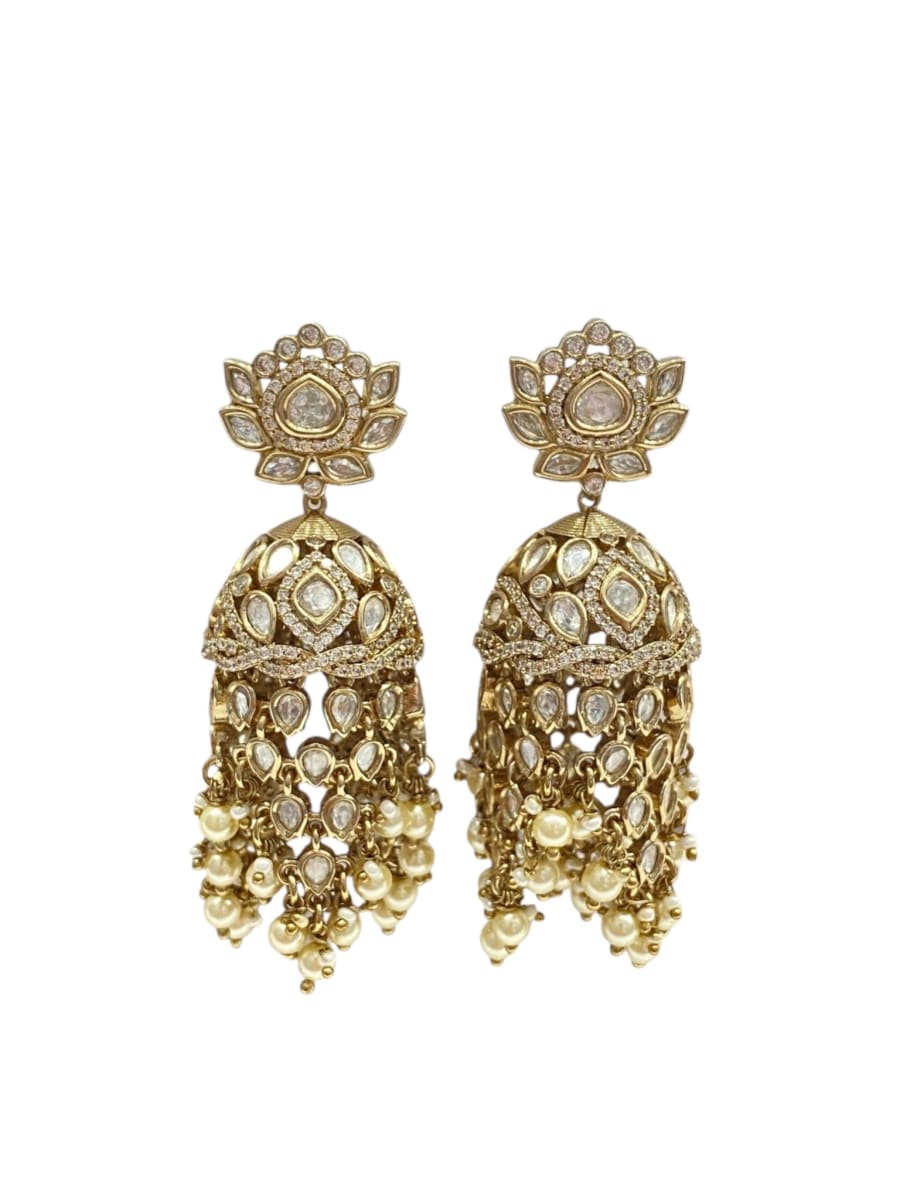 Lavish Kundan Jhumkis - detail