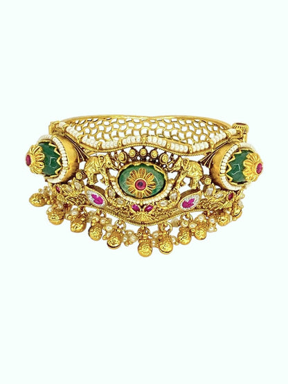 Emerald Kemp stone Elephant Heritage Kada - Green Kemp Bracelets by Sirini Jewellery, Bridal wear - detail
