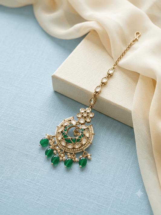 Green Meenakari Fabulous Kundan Tikka