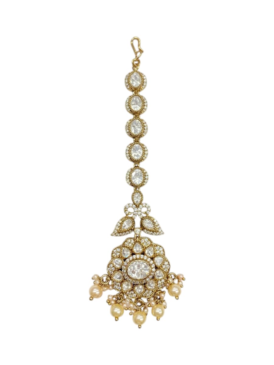 Antique Gold Polish White Floral Kundan Maang Tikka With Pearl Drops