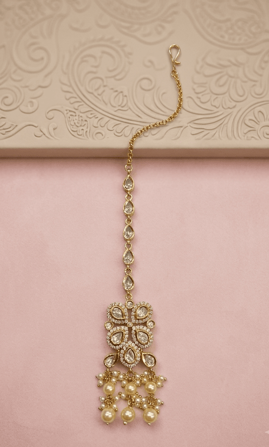 Sirini Golden Kundan Maang Tikka