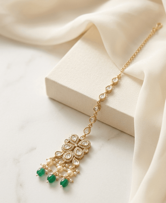 Shimmering Green Kundan Tikka