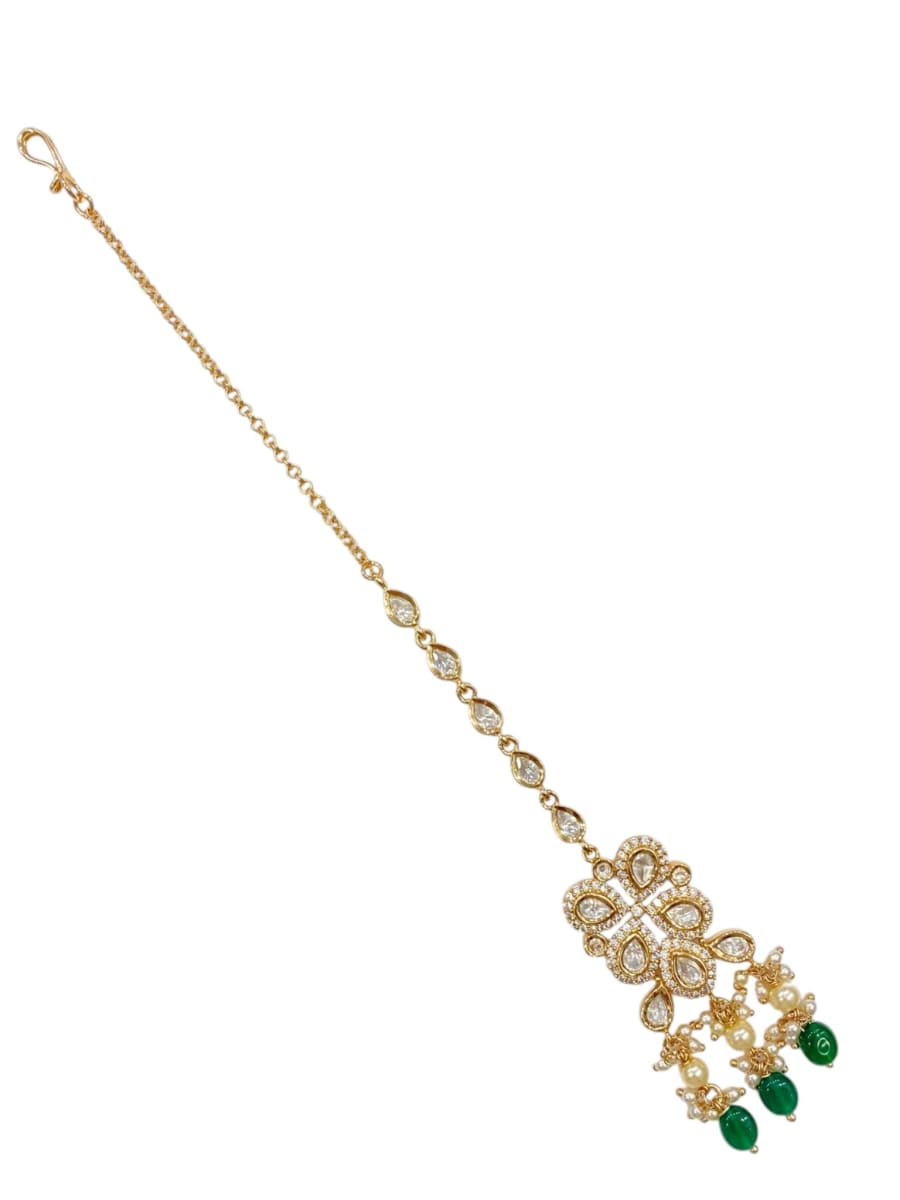 Shimmering Green Kundan Tikka - detail