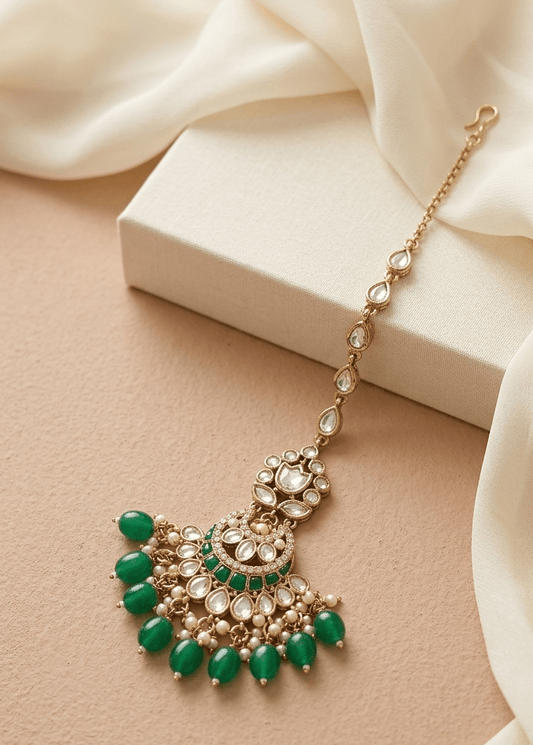 Green Dewdrop Maang Tikka