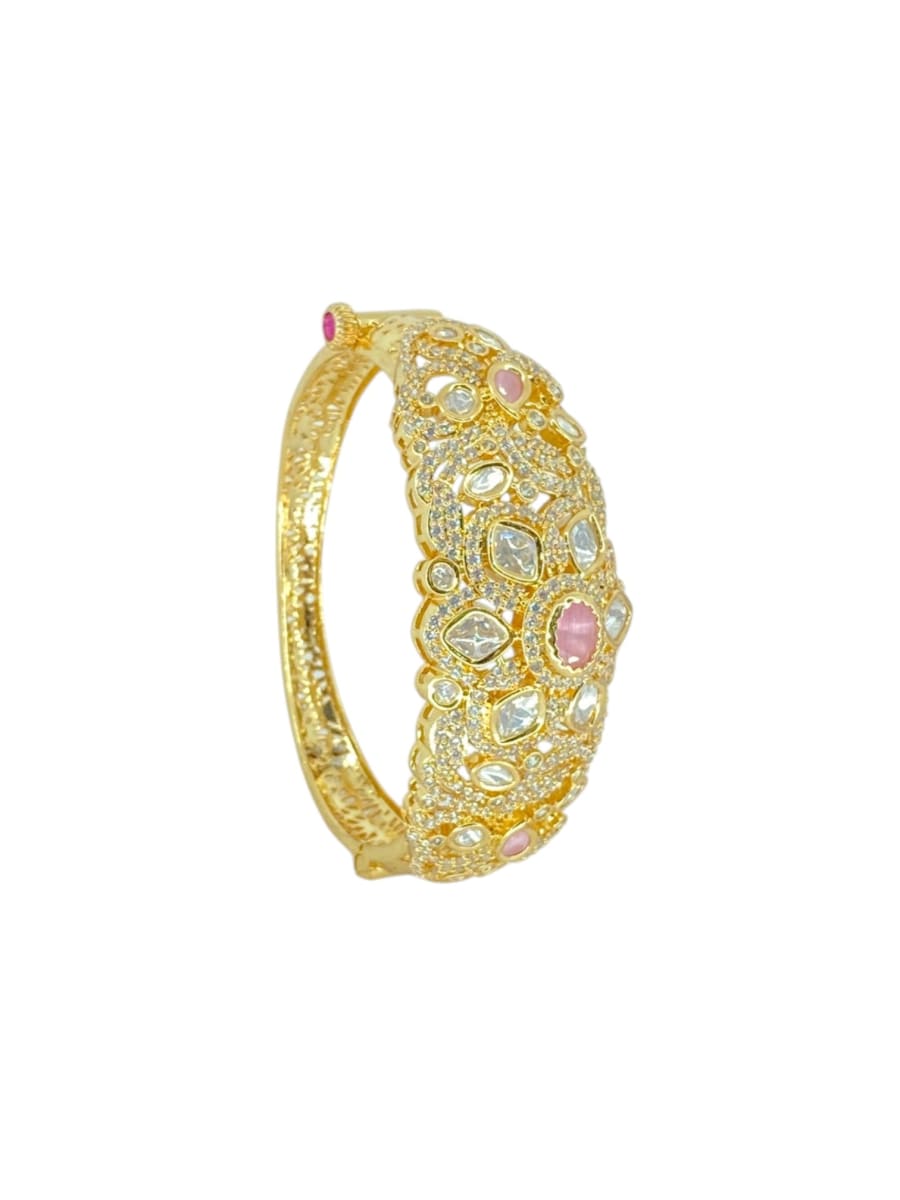 Stylish Kundan Bracelet - detail