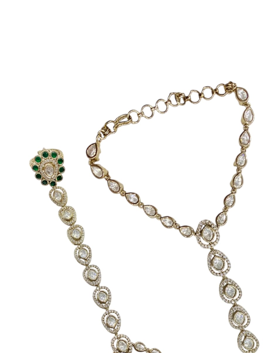 Astonished Green Kundan Hathphool | Mehendi Finish