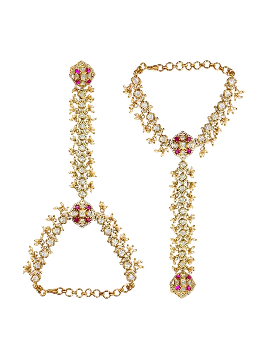 Jannat Ruby Kundan Antique Gold Hathphool - detail