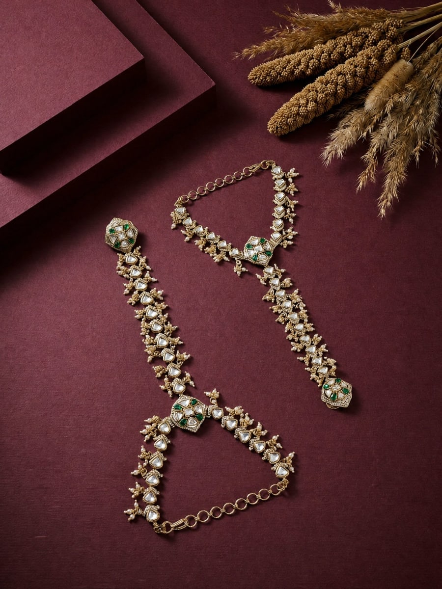 Rajwadi Mehendi Finish Kundan Hathphool