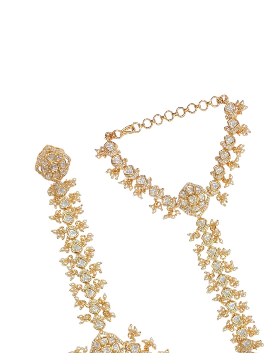 Gold Plated Pearl And White Kundan Hathphool For Women - detail