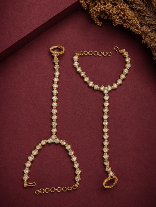 White Elegance Kundan Hathphool