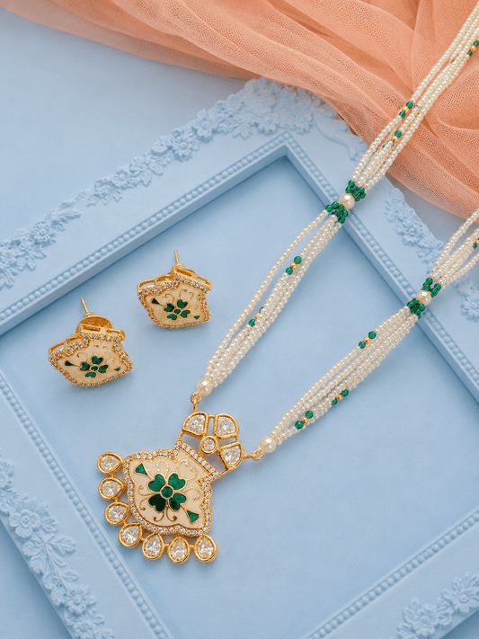 Green Meenakari Pendant Set