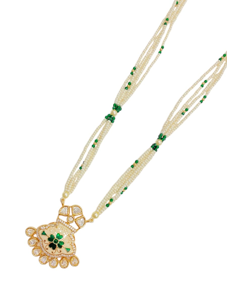 Green Meenakari Pendant Set - detail