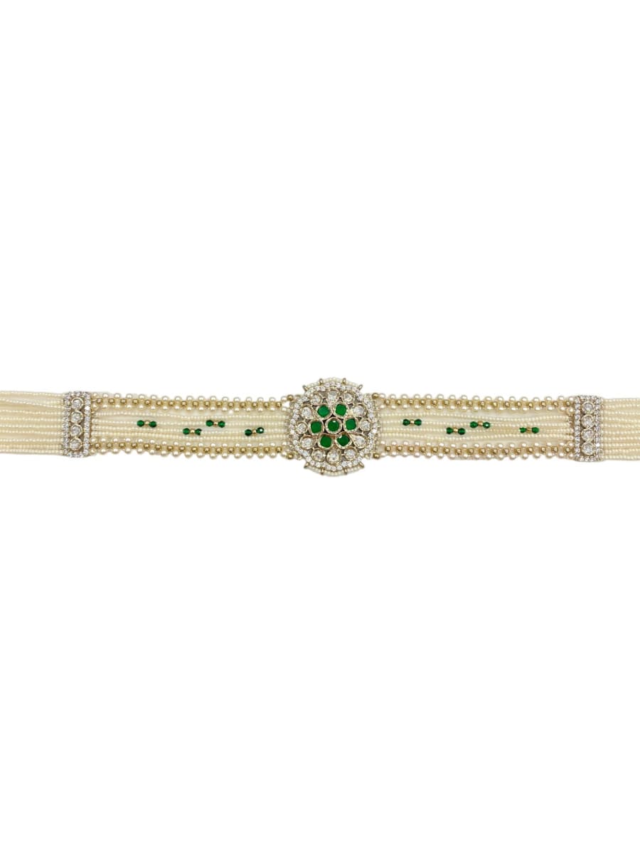 Multi Pearl Strand With Green Kundan Centerpiece Sheeshpatti - detail