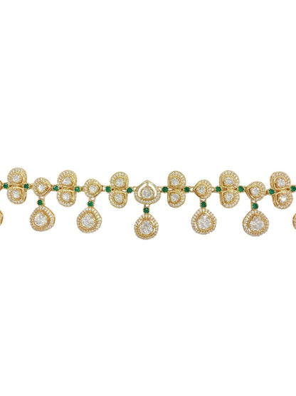 Emerald Sheeshpatti – 22K Gold-Plated Sheeshphool by Sirini Jewellery, Bridal wear - detail